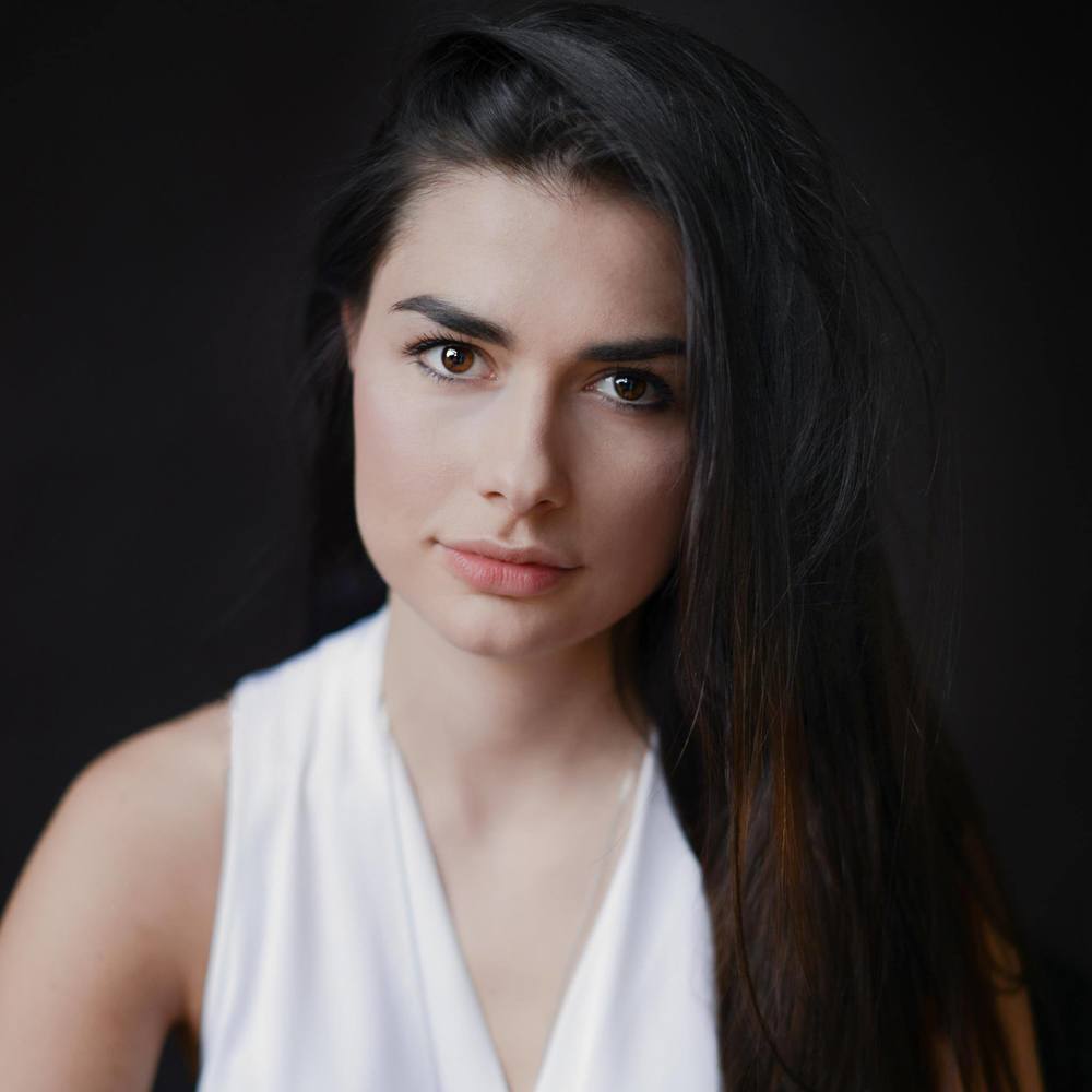 Meet your Posher, Paulina